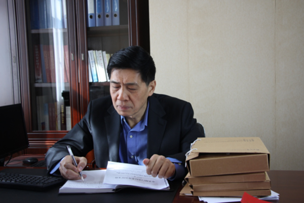 说明: http://www.ccdi.gov.cn/special/jjjc_yxgb/ttxw_yxgb/201805/W020180510645960159883.png